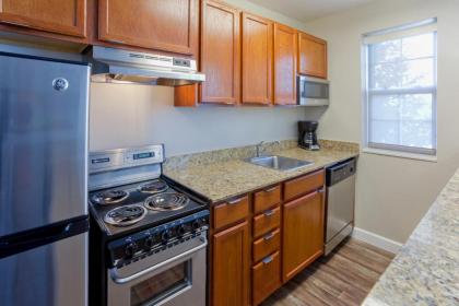 TownePlace Suites Minneapolis West/St. Louis Park - image 5