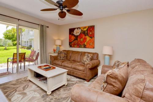 Vista Verde East 6-147 2 Bedroom Sleeps 6 Pool View Heated Pool Spa - main image