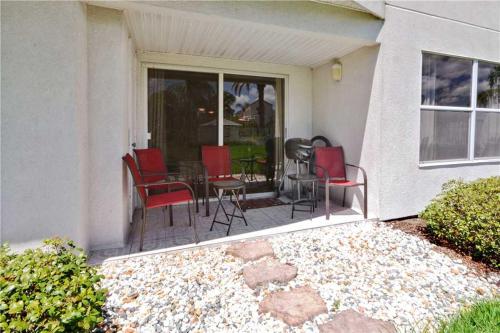Vista Verde East 6-147 2 Bedroom Sleeps 6 Pool View Heated Pool Spa - image 4