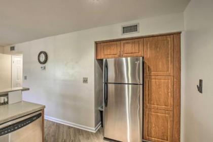 St Pete Condo with Heated Pool - 3 Miles to Beach - image 5