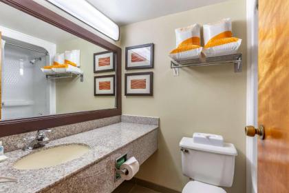 Comfort Inn Quantico Stafford - image 8