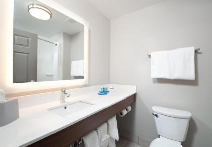 Holiday Inn Express Quantico - Stafford an IHG Hotel - image 6