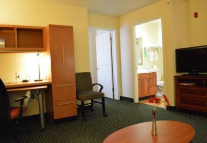 TownePlace Suites Stafford - image 11