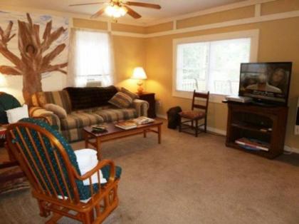 Mountain Roots Lodging - image 14
