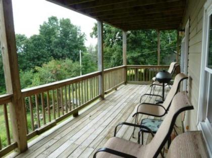 Mountain Roots Lodging - image 6