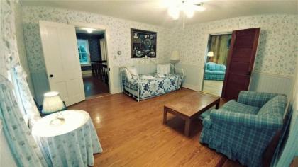 RB Ranch House - image 15