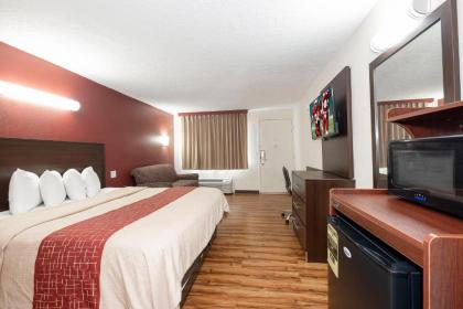 Red Roof Inn Starkville - University - image 14