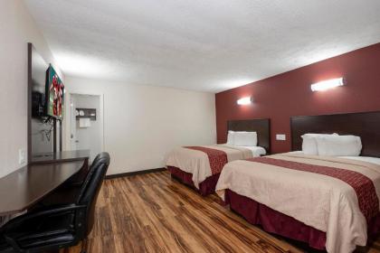 Red Roof Inn Starkville - University - image 3