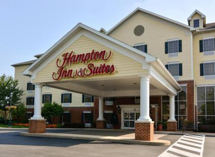 Hampton Inn  Suites State College at Williamsburg Square