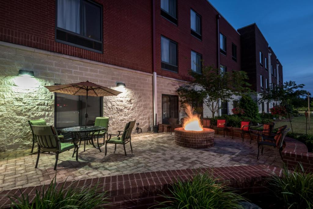 SpringHill Suites Statesboro University Area - main image