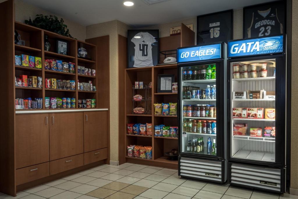 SpringHill Suites Statesboro University Area - image 5