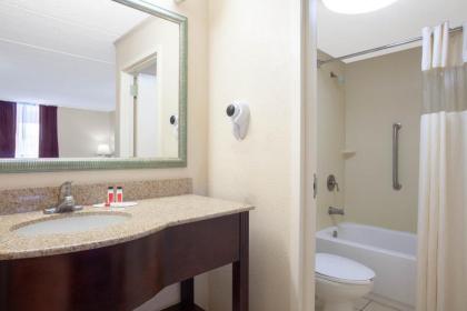 Days Inn by Wyndham Statesboro - image 12