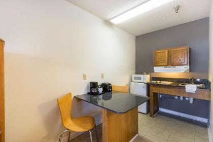 Studio 6-Statesboro GA - image 12