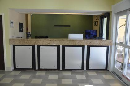 Eagles Nest Inn - image 13