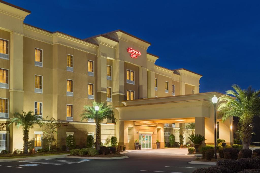 Hampton Inn Statesboro - image 4