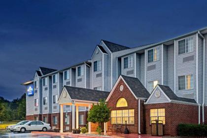 Microtel Inn & Suites by Wyndham Statesville Statesville North Carolina
