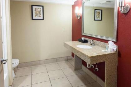 Comfort Inn & Suites Statesville - Mooresville - image 14