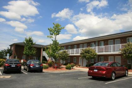 Affordable Suites Statesville - image 6