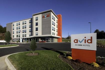 avid hotels   Staunton