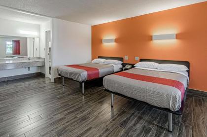 Motel 6-Staunton VA - image 9