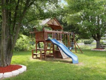 Days Inn Staunton/ Mint Springs