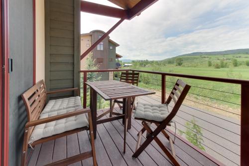 Upscale Majestic Valley Townhome - main image