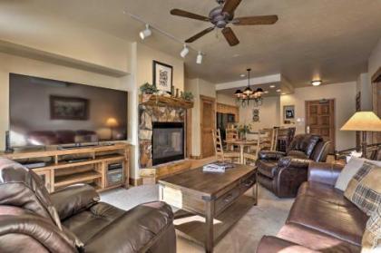 Steamboat Condo with Pool Access - 5 Mins to Mtn!