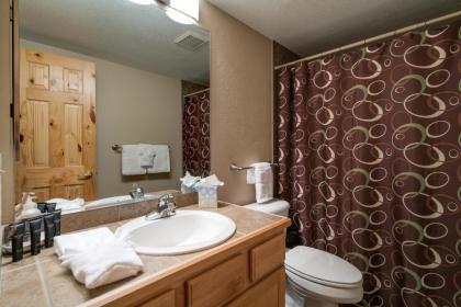#1018 3 Bed 3 Bath Mountain Townhome - image 13