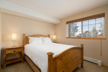 #1018 3 Bed 3 Bath Mountain Townhome - image 2