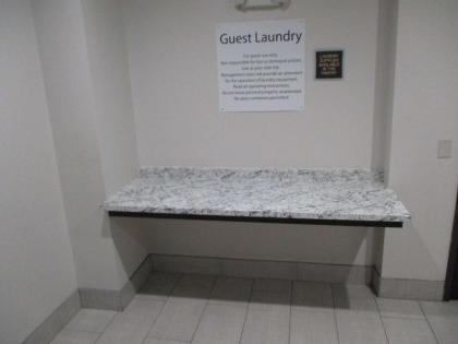 Best Western Plus Stephenville Inn - image 13