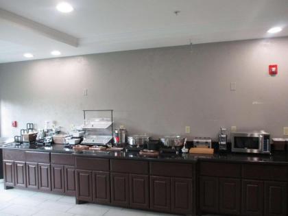 Best Western Plus Stephenville Inn - image 4