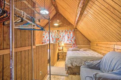 Rustic Sterling Cabin with Kenai River Views! - image 10
