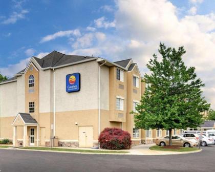 Comfort Inn  Suites Airport Dulles Gateway Sterling Virginia