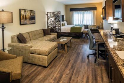 Best Western Plus Franciscan Square Inn & Suites Steubenville - image 12