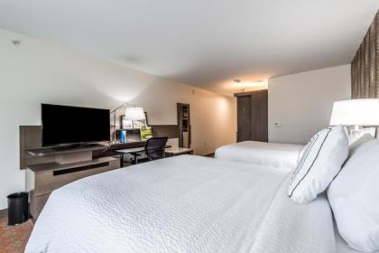 Fairfield Inn & Suites by Marriott St. Joseph Stevensville - image 6