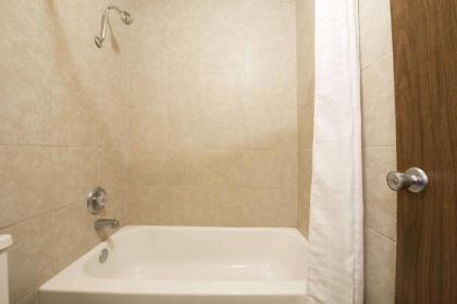 Executive Inn Stillwater - image 4