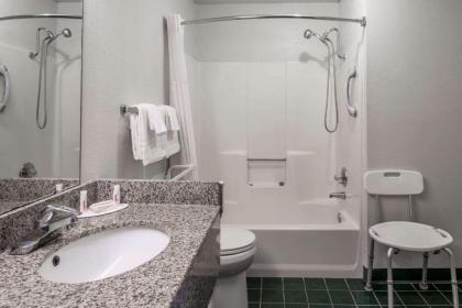 Executive Inn Stillwater - image 9