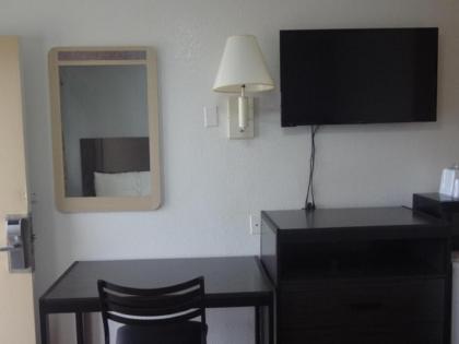 Americas Best Value Inn Stillwater - image 11