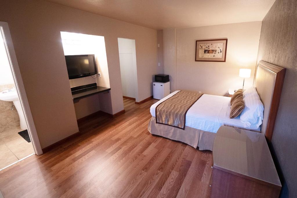 Stay Inn Suite - image 6