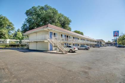 Motel 6-Stockton CA - North - image 14
