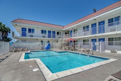 Motel 6-Stockton CA - Charter Way West - image 12