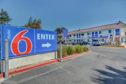 Motel 6-Stockton CA - Charter Way West - image 13