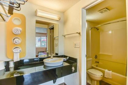 Motel 6-Stockton CA - Charter Way West - image 5