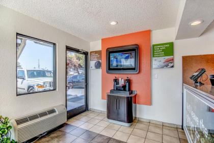 Motel 6-Stockton CA - Charter Way West - image 6