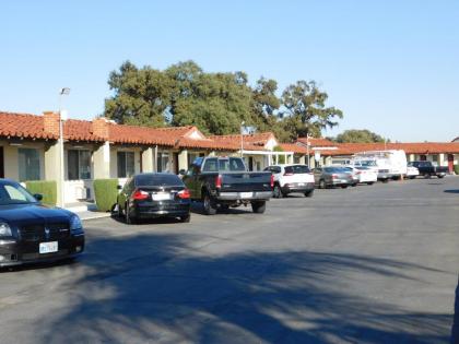 El Rancho Motel - image 3