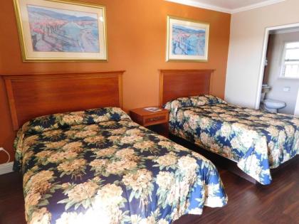 El Rancho Motel - image 7
