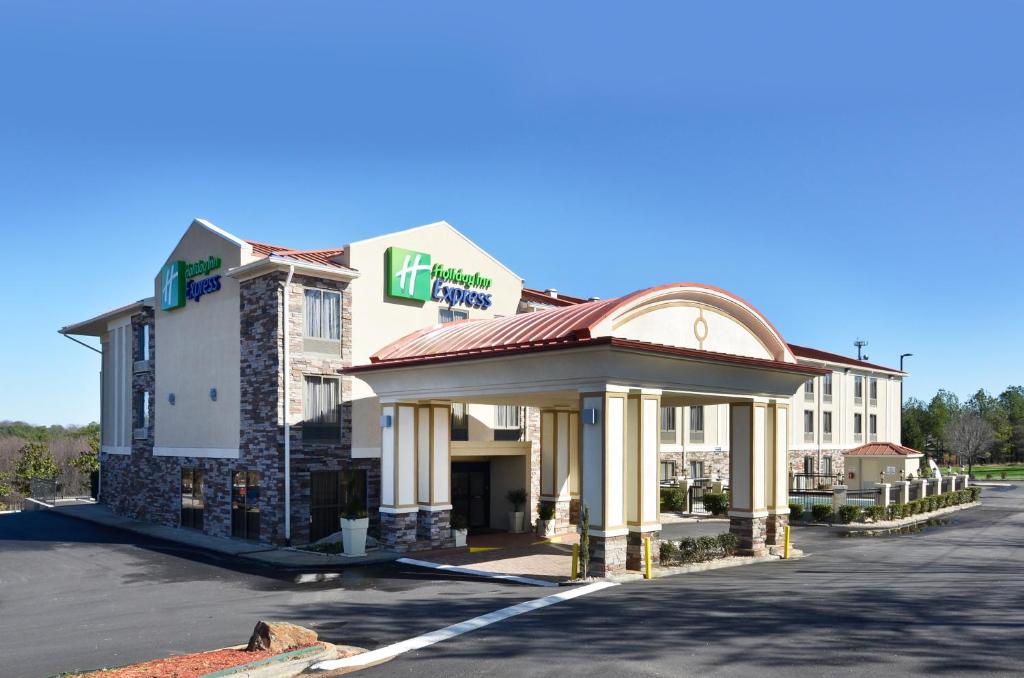 Holiday Inn Express Atlanta-Stone Mountain an IHG Hotel - main image