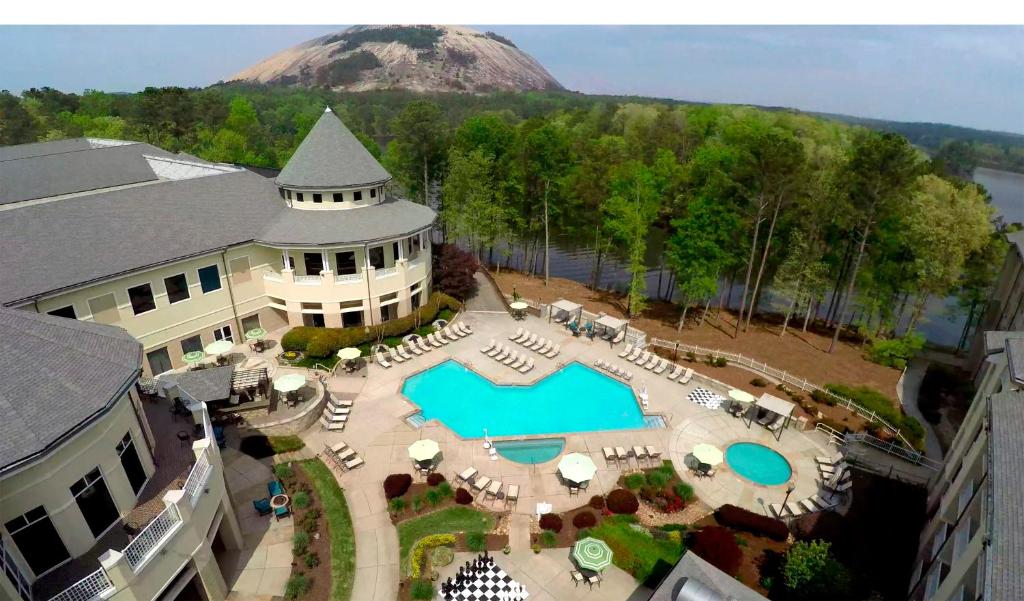 Atlanta Evergreen Marriott Conference Resort - image 2