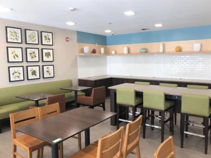 Country Inn & Suites by Radisson Stone Mountain GA - image 15