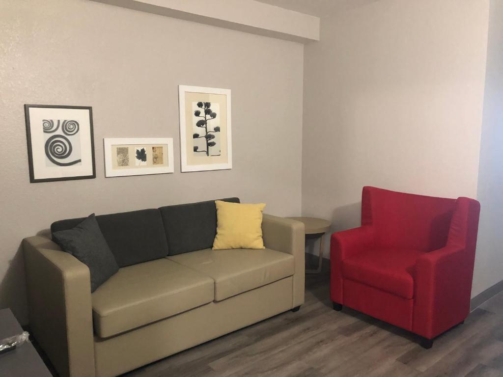 Country Inn & Suites by Radisson Stone Mountain GA - image 2